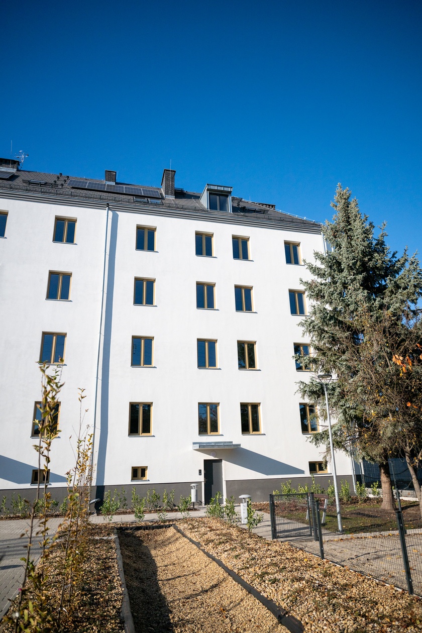 100-letni budynek przy ul. Wilczej już po remoncie. W mieszkaniach komunalnych zamieszka w nim 27 rodzin