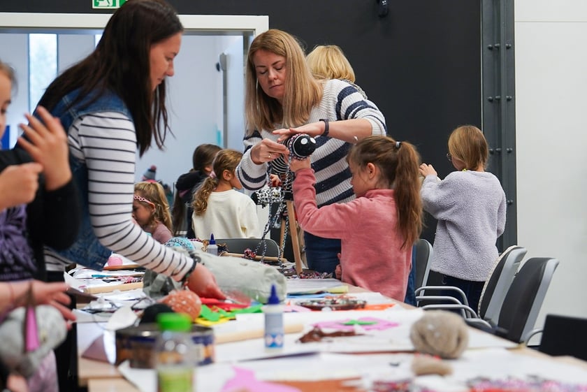 Kreatywny weekend w Centrum Historii Zajezdnia - 9.11.2025