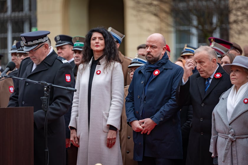 Oficjalne obchody Święta Niepodległości na wrocławskim Rynku