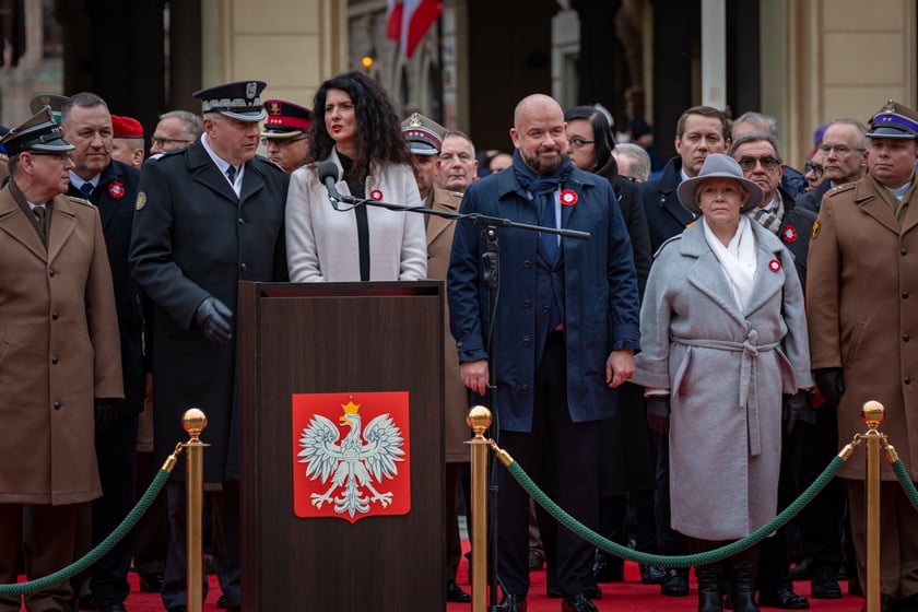 Oficjalne obchody Święta Niepodległości na wrocławskim Rynku