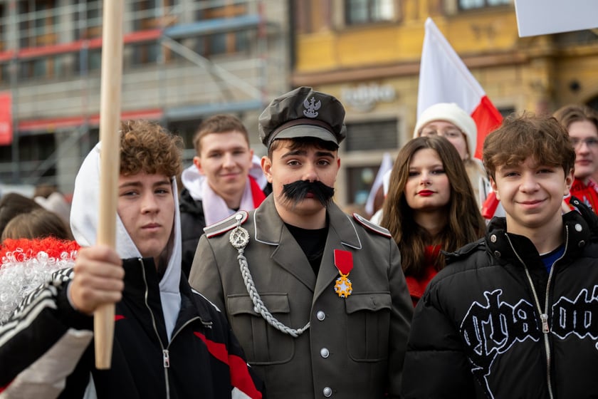 Finał Radosnej Parady Niepodległości w Rynku