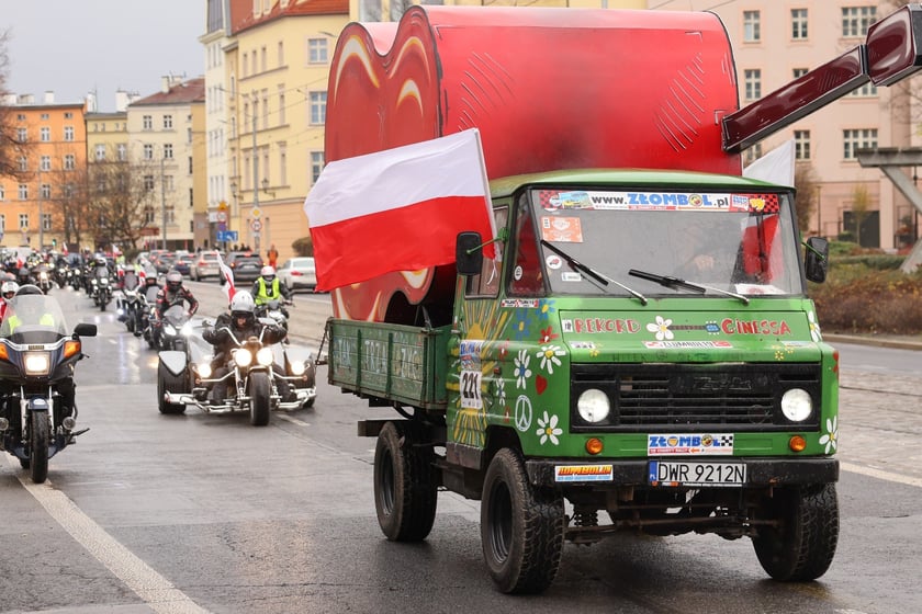 Kawalkada motocykli z okazji Święta Niepodległości we Wrocławiu, 11 listopada 2025