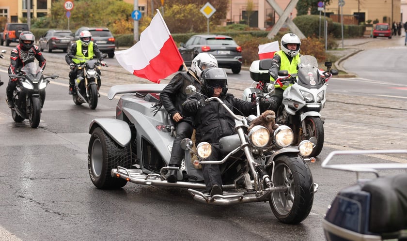 Kawalkada motocykli z okazji Święta Niepodległości we Wrocławiu, 11 listopada 2025