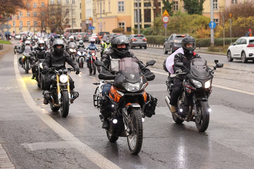 Kawalkada motocykli z okazji Święta Niepodległości we Wrocławiu, 11 listopada 2025