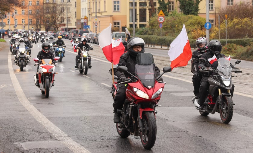 Kawalkada motocykli z okazji Święta Niepodległości we Wrocławiu, 11 listopada 2025