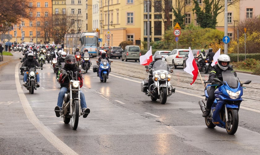 Kawalkada motocykli z okazji Święta Niepodległości we Wrocławiu, 11 listopada 2025
