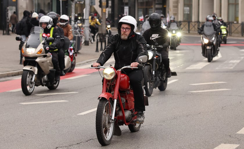 Kawalkada motocykli z okazji Święta Niepodległości we Wrocławiu, 11 listopada 2025