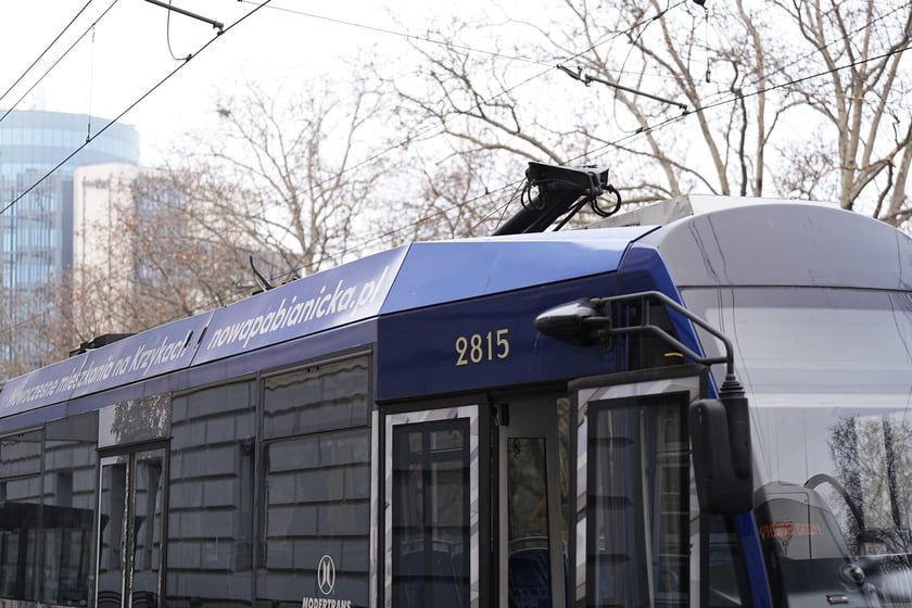 Awaria tramwaju linii nr 20 na Podwalu