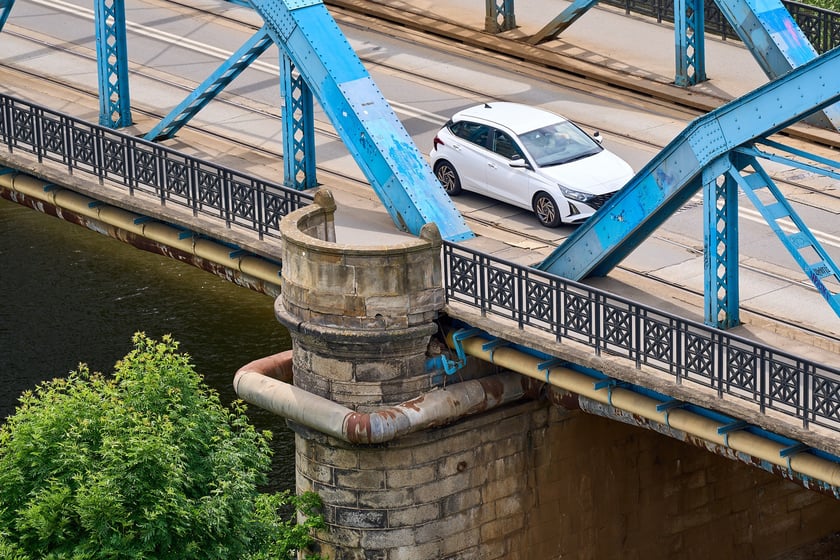 Most Sikorskiego latem 2025 roku