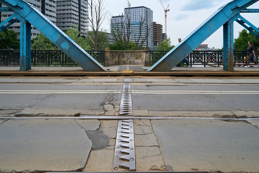 Most Sikorskiego latem 2025 roku