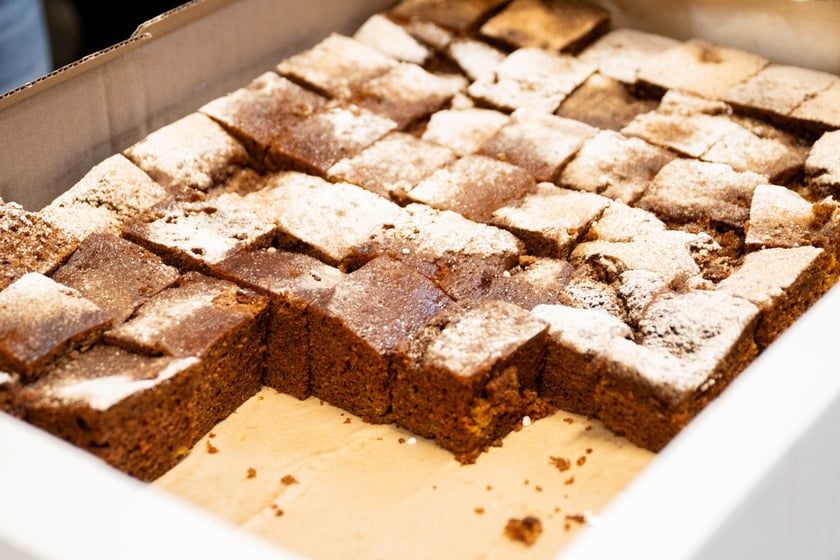 Spotkanie w ramach akcji MOPS "Paczki Dobrych Relacji" w domu parafialnym na Karłowicach