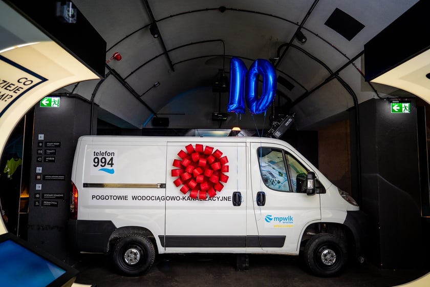 Multimedialny woz MPWiK w Hydropolis