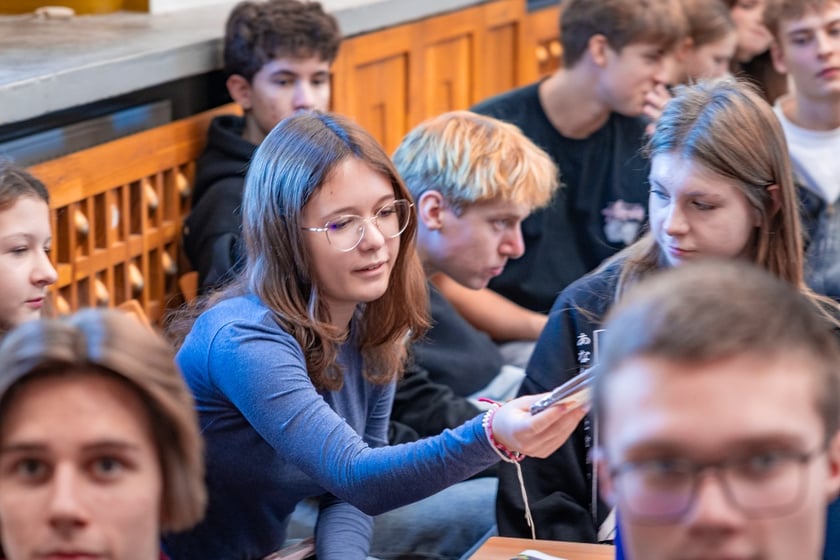 Szkolenie w ramach programu "Bezpieczny Wrocław" w I LO we Wrocławiu