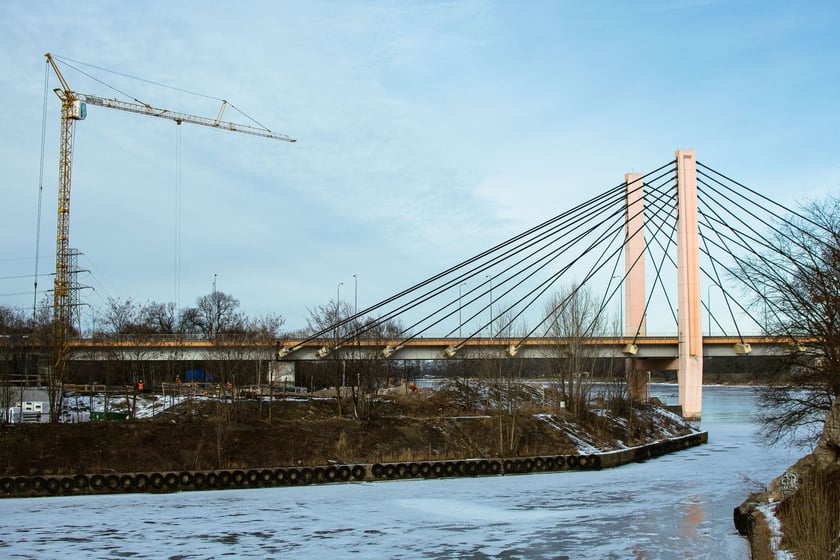 Na Odrze we Wrocławiu pojawił się lód. To zjawisko niespotkane od wielu lat