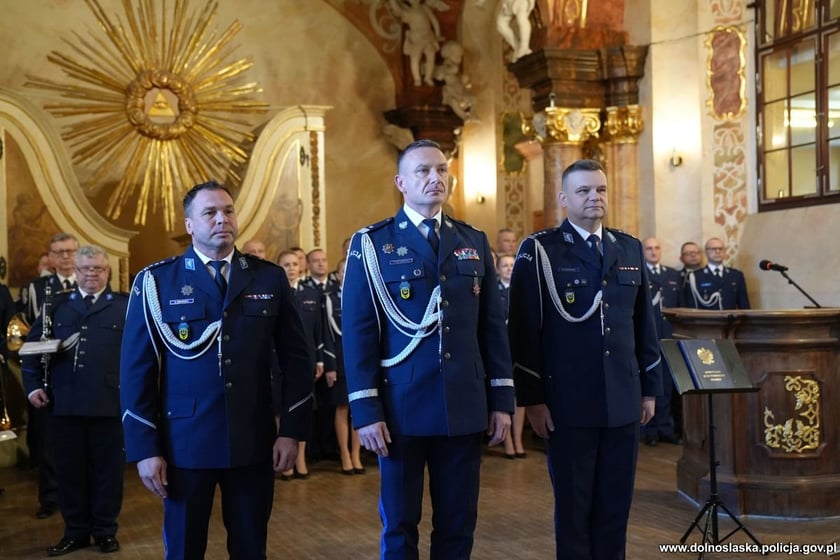 Uroczystość zaślubin nowych policjantów w Oratorium Marianum