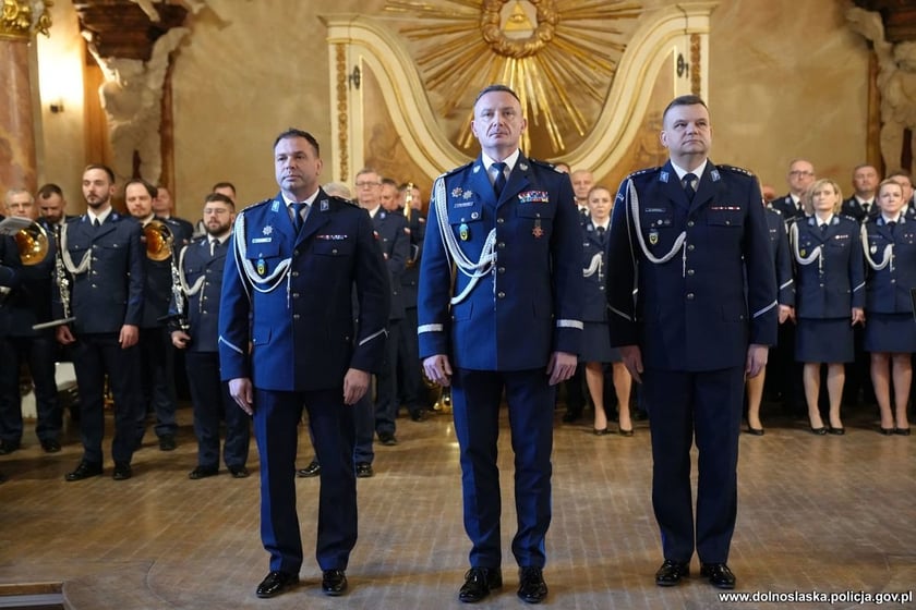 Uroczystość zaślubin nowych policjantów w Oratorium Marianum