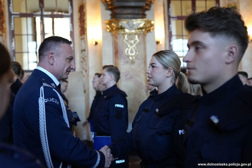 Uroczystość zaślubin nowych policjantów w Oratorium Marianum