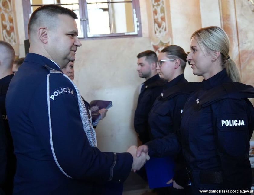 Uroczystość zaślubin nowych policjantów w Oratorium Marianum