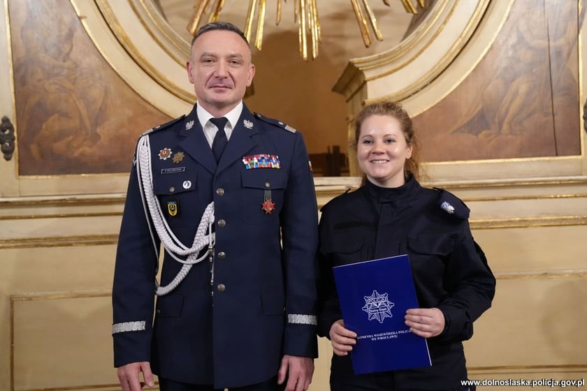 Uroczystość zaślubin nowych policjantów w Oratorium Marianum