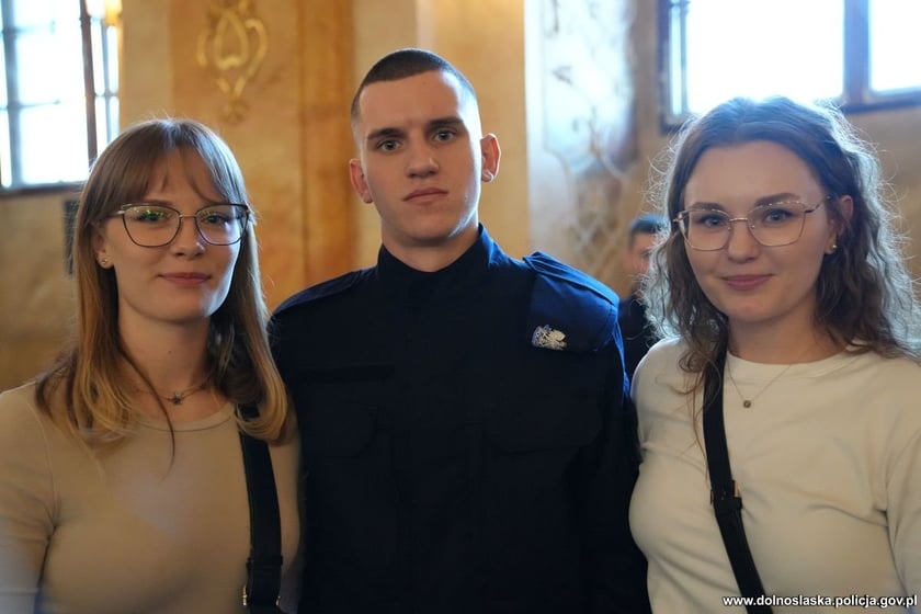 Uroczystość zaślubin nowych policjantów w Oratorium Marianum