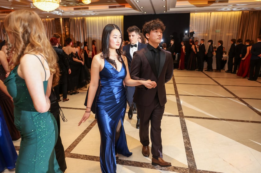 Bal studniówkowy uczniów IV LO we Wrocławiu