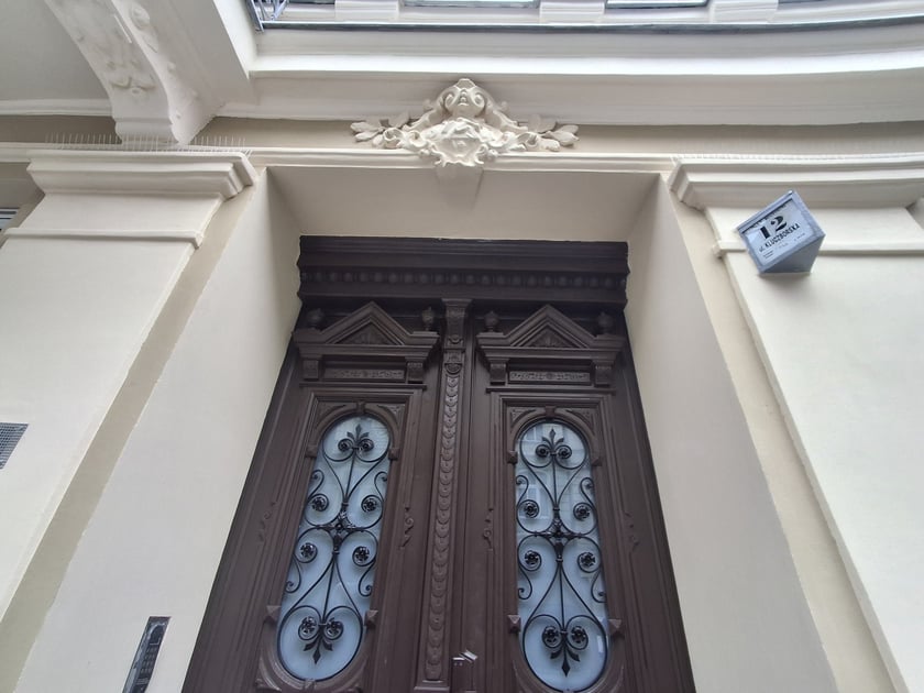 Kamienica przy ul. Kluczborskiej 12 we Wrocławiu po metamorfozie