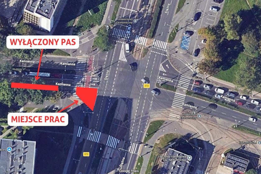 Infografika przedstawiająca skrzyżowanie ulic kamiennej i Ślężnej z zaznaczonymi na czerwono miejscami, gdzie będą w weekend 28 lutego- 1 marca prowadzone prace przy usuwaniu awarii wodociągowej.