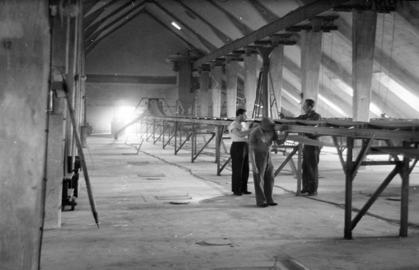 Do dziś bryła budynku stanowi wizyt&oacute;wkę wrocławskiej architektury funkcjonalnej