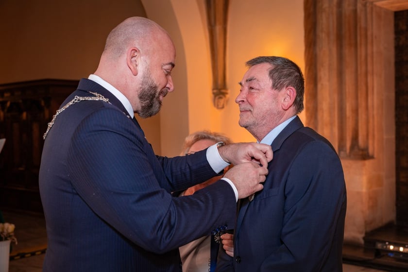 Uroczystość wręczenia medali za Długoletnie Pożycie Małżeńskie w Ratuszu we Wrocławiu