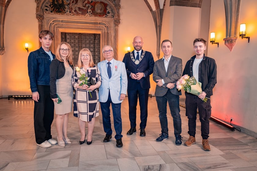 Uroczystość wręczenia medali za Długoletnie Pożycie Małżeńskie w Ratuszu we Wrocławiu