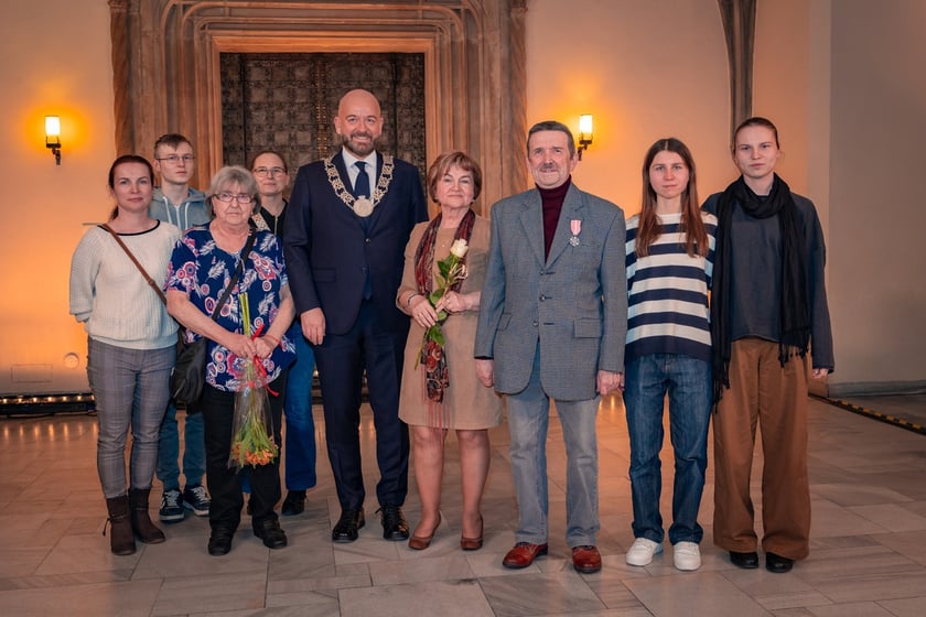 Uroczystość wręczenia medali za Długoletnie Pożycie Małżeńskie w Ratuszu we Wrocławiu