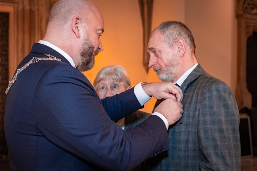 Uroczystość wręczenia medali za Długoletnie Pożycie Małżeńskie w Ratuszu we Wrocławiu