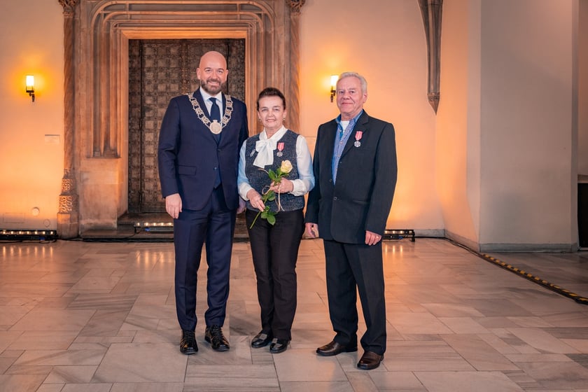 Uroczystość wręczenia medali za Długoletnie Pożycie Małżeńskie w Ratuszu we Wrocławiu