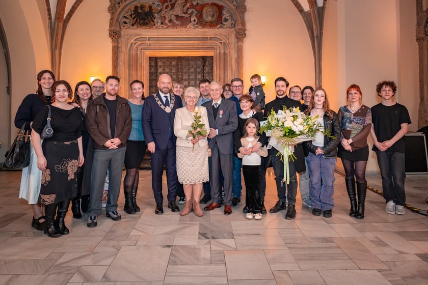 Uroczystość wręczenia medali za Długoletnie Pożycie Małżeńskie w Ratuszu we Wrocławiu