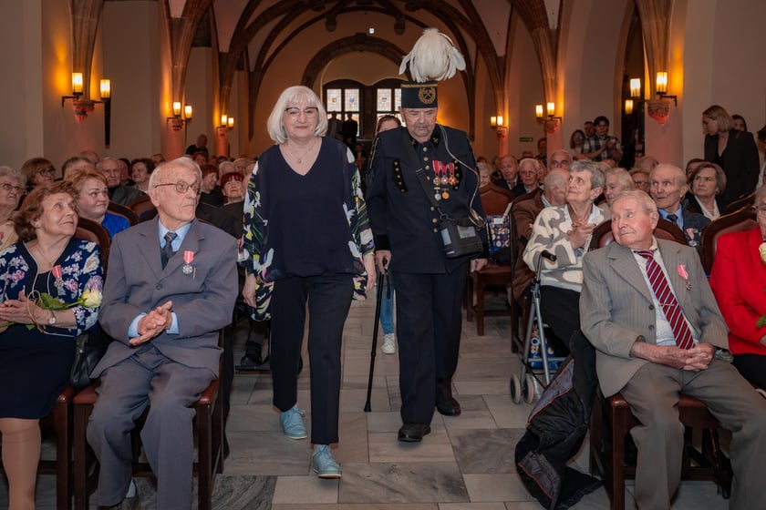 Uroczystość wręczenia medali za Długoletnie Pożycie Małżeńskie w Ratuszu we Wrocławiu