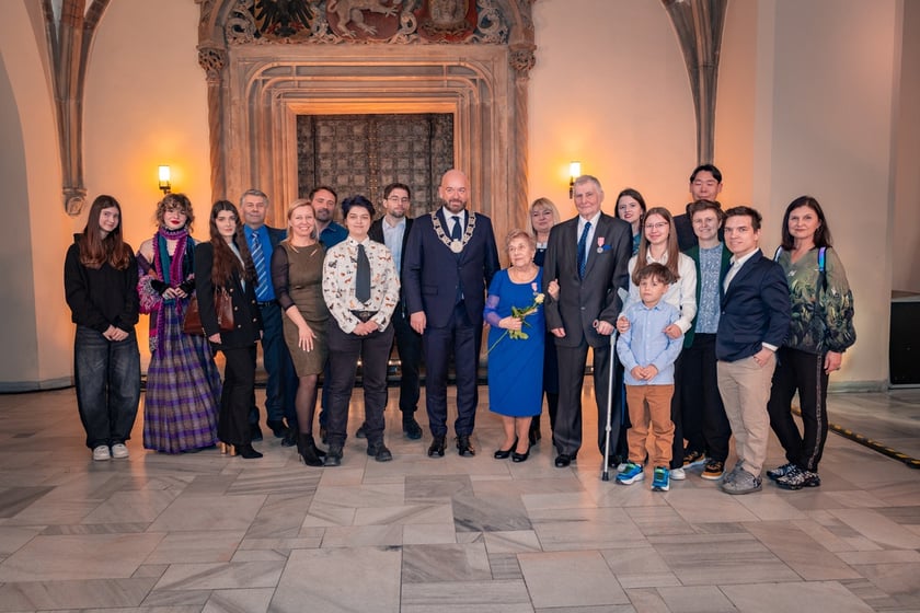 Uroczystość wręczenia medali za Długoletnie Pożycie Małżeńskie w Ratuszu we Wrocławiu