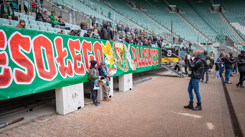 Święcenie pokarmów na Tarczyński Arena Wrocław
