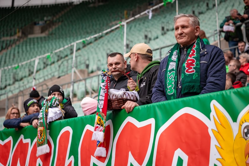 Święcenie pokarmów na Tarczyński Arena Wrocław