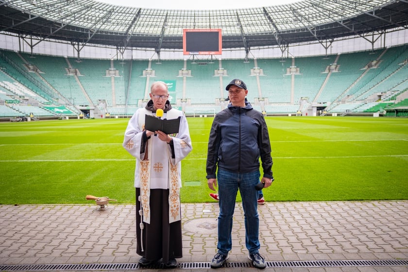Święcenie pokarmów na Tarczyński Arena Wrocław