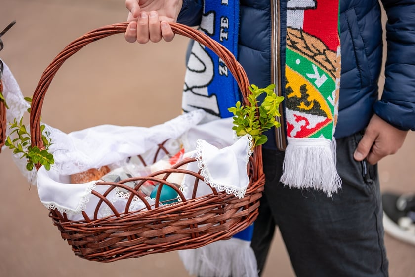 Święcenie pokarmów na Tarczyński Arena Wrocław