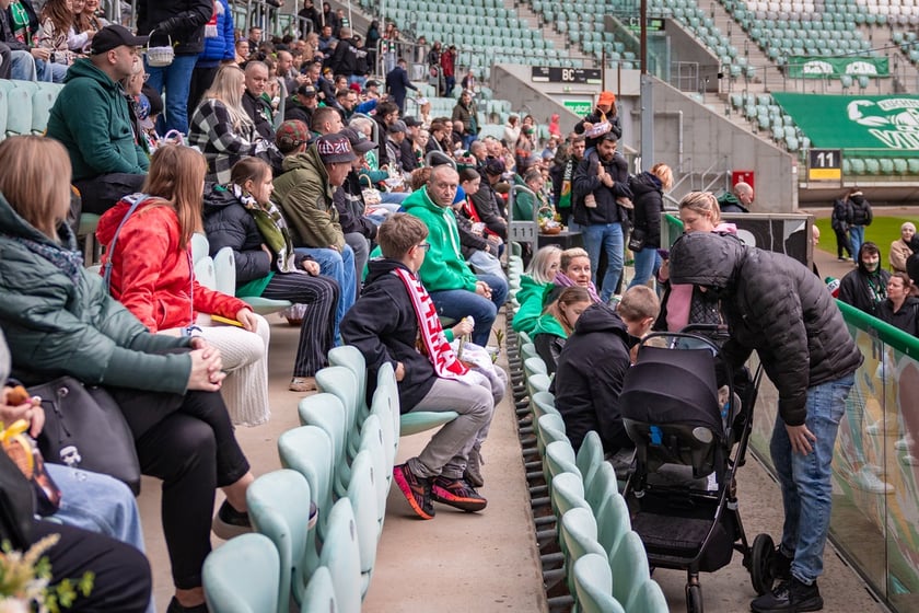 Święcenie pokarmów na Tarczyński Arena Wrocław