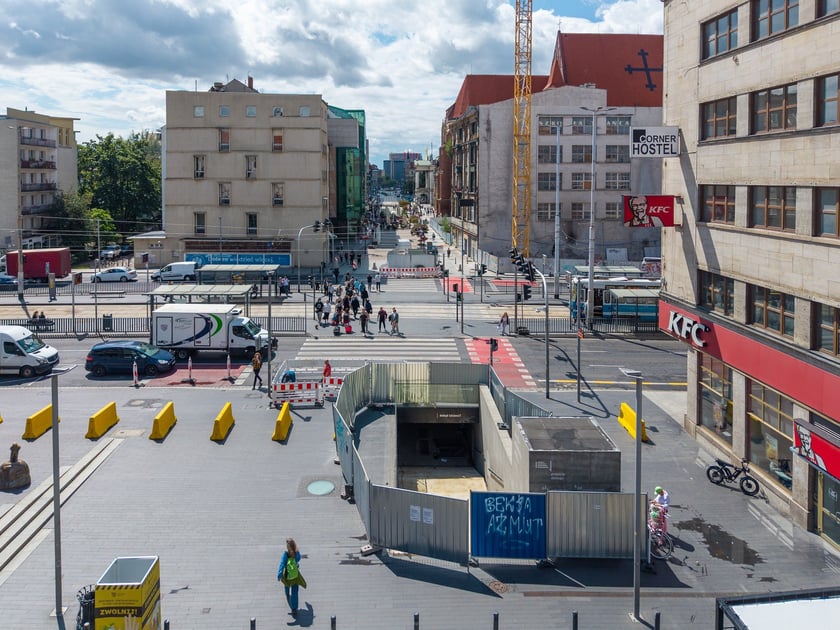 Przy remontowanym Przejściu Świdnickim, 27 lipca 2026