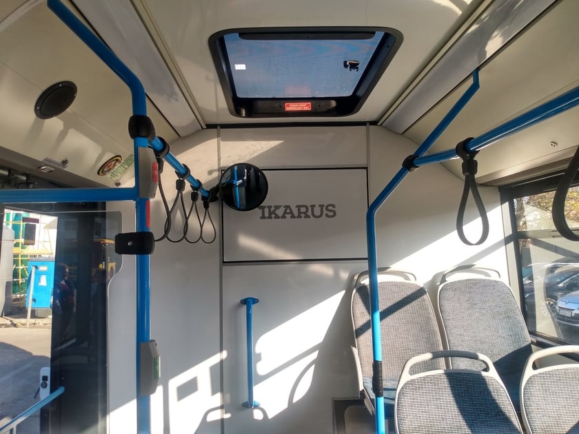 Na zdjęciu testowany autobus elektryczny marki Ikarus