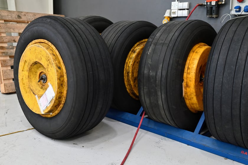 Wroclaw Aircraft Maintenance Services ? w skrócie WAMS ? czyli centrum serwisowe samolotów Ryanair we Wrocławiu.