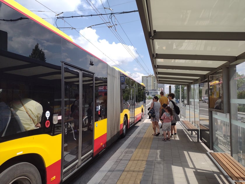 Przejazd autobusem 106 po TAT, 22 lipca 2023