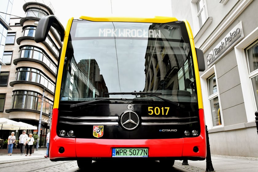 Mercedses-Benz eCitaro w barwach MPK Wrocław prezentowany był w czerwcu minionego roku.