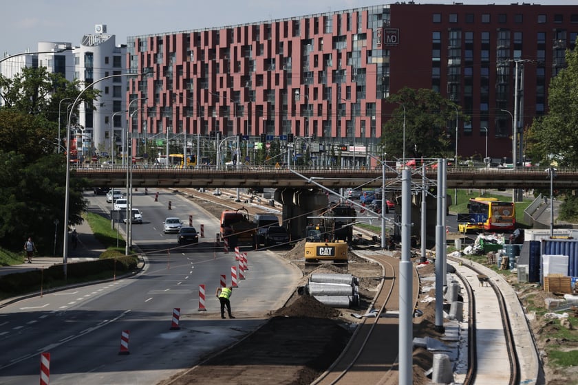 Remont torowiska przy ul. Legnickiej we Wrocławiu, postęp prac