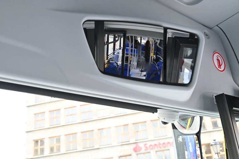 Prezentacja pierwszego elektrycznego autobusu zakupionego przez MPK Wrocław.
