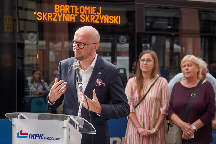 Uroczystość nadania tramwajowi im. Bartłomieja Skrzyńskiego.