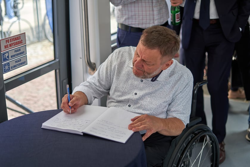 Uroczystość nadania tramwajowi im. Bartłomieja Skrzyńskiego.